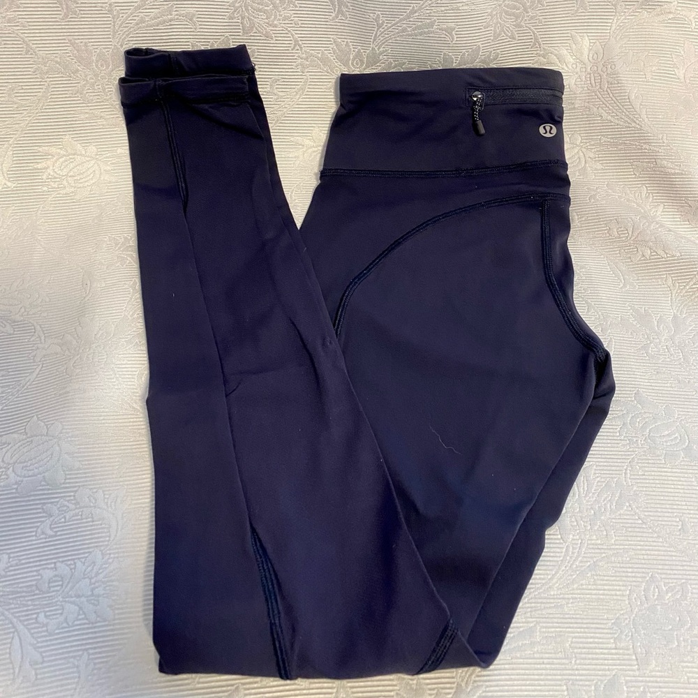 Lululemon leggings with side pockets